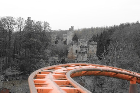 abandoned-fairground-castle-ruins-scotland